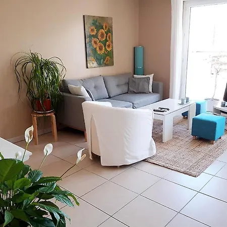 Apartment Agreable T3 Avec Terrasse A *